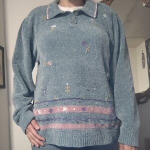 Women's Floral Embroidered Sweater